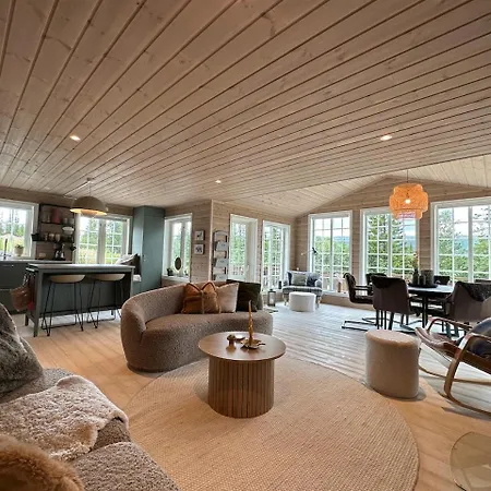 Hébergement de vacances Beitobygda Getaway ,nature And Luxury *